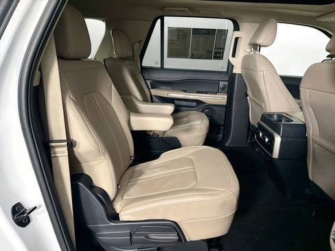 Used 2024 Ford Expedition Max Limited image 48