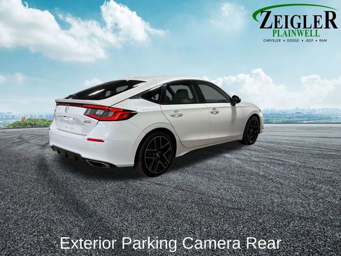 Used 2022 Honda Civic Sport Touring image 9