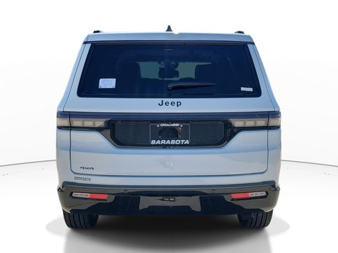 New 2026 Jeep Grand Wagoneer Limited image 5