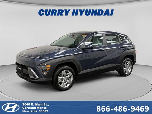 Used 2024 Hyundai Kona SE AWD/4WD image 1