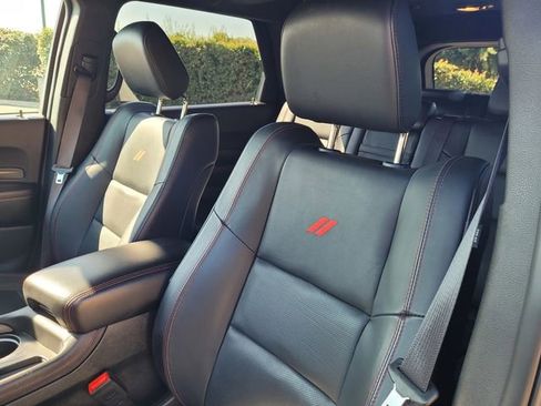 Used 2025 Dodge Durango GT image 14