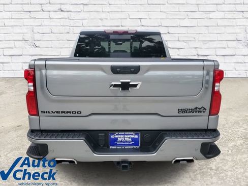 Used 2024 Chevrolet Silverado 1500 High Country w/ Technology Package AWD/4WD image 3