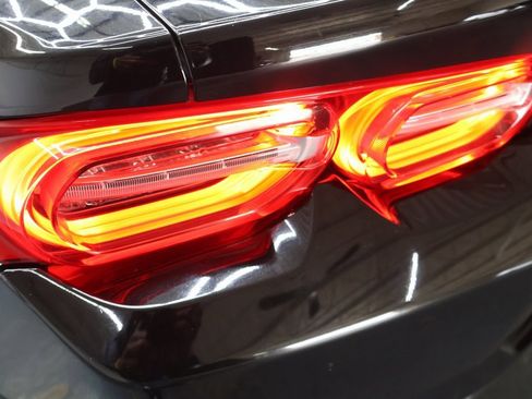 Used 2020 Chevrolet Camaro LT image 26