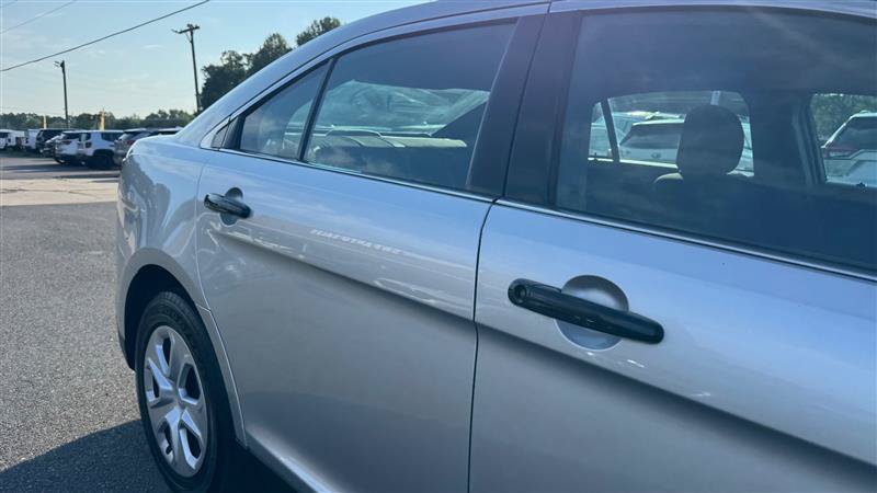 Used 2015 Ford Taurus Police Interceptor AWD image 21