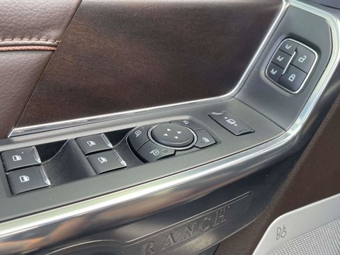 Used 2025 Ford F250 King Ranch AWD/4WD image 21