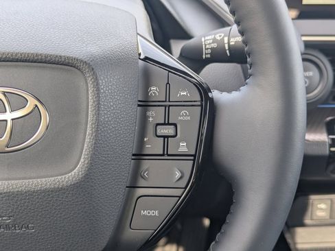 Used 2026 Toyota Prius Limited image 22