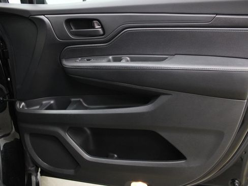 Used 2024 Honda Odyssey EX-L image 27