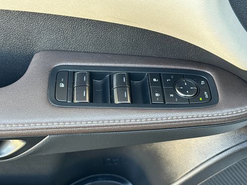 Used 2023 Lexus RX 350 Premium image 11