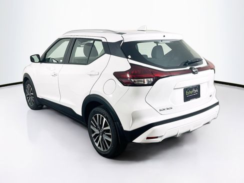 Used 2023 Nissan Kicks SV FWD image 5