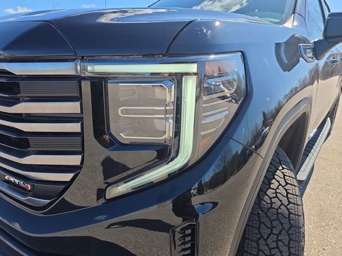 New 2026 GMC Sierra 1500 AT4 w/ AT4 Premium Package image 33