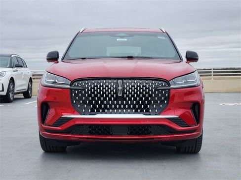 New 2025 Lincoln Aviator Black Label image 2