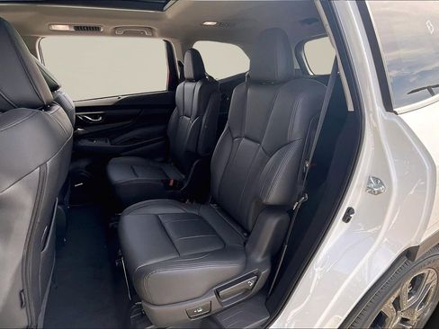 New 2025 Subaru Ascent Bronze Edition w/ Popular Package #2 image 10