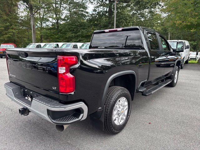 Used 2022 Chevrolet Silverado 3500 LT w/ Convenience Package AWD/4WD image 5