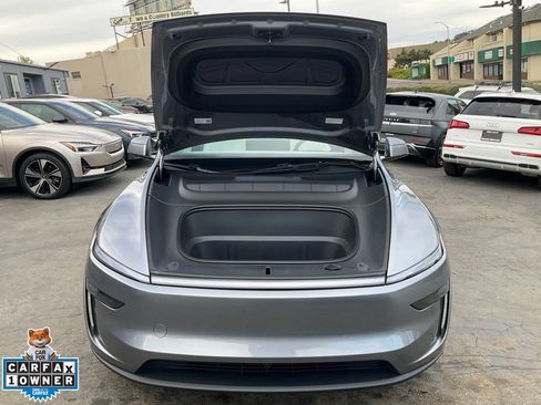 Used 2026 Tesla Model Y Long Range AWD/4WD image 13