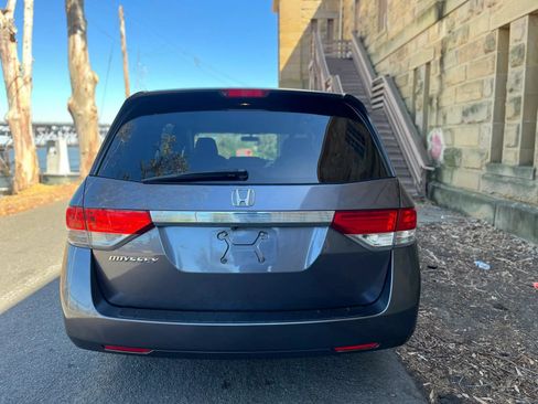 Used 2016 Honda Odyssey LX image 4