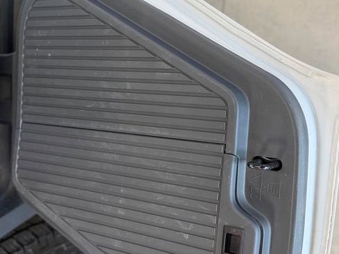 Used 2022 Rivian R1T Launch Edition AWD/4WD image 42