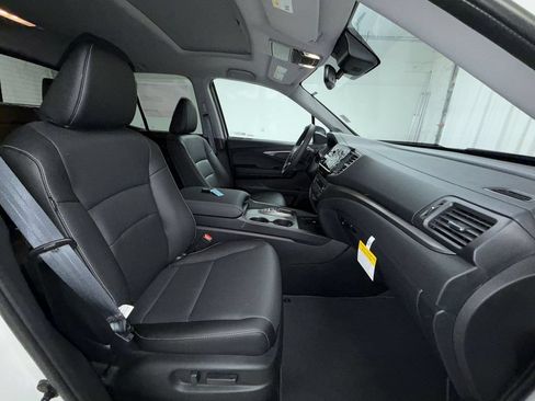 New 2026 Honda Ridgeline RTL image 17