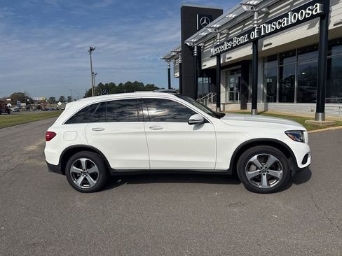 Used 2019 Mercedes-Benz GLC 300 GLC  300 image 3