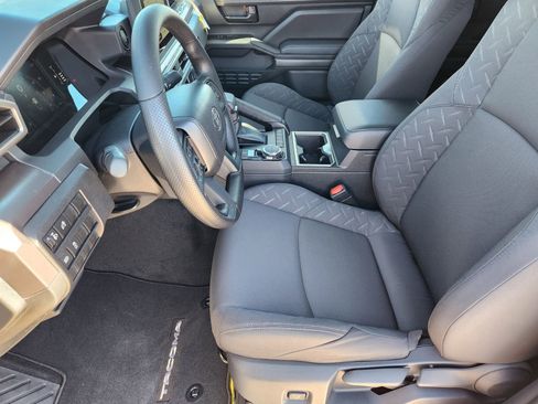 New 2025 Toyota Tacoma SR5 w/ Blackout Package (GST) image 14