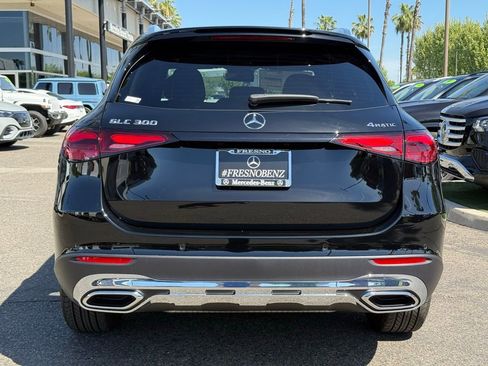 New 2026 Mercedes-Benz GLC 300 4MATIC image 18