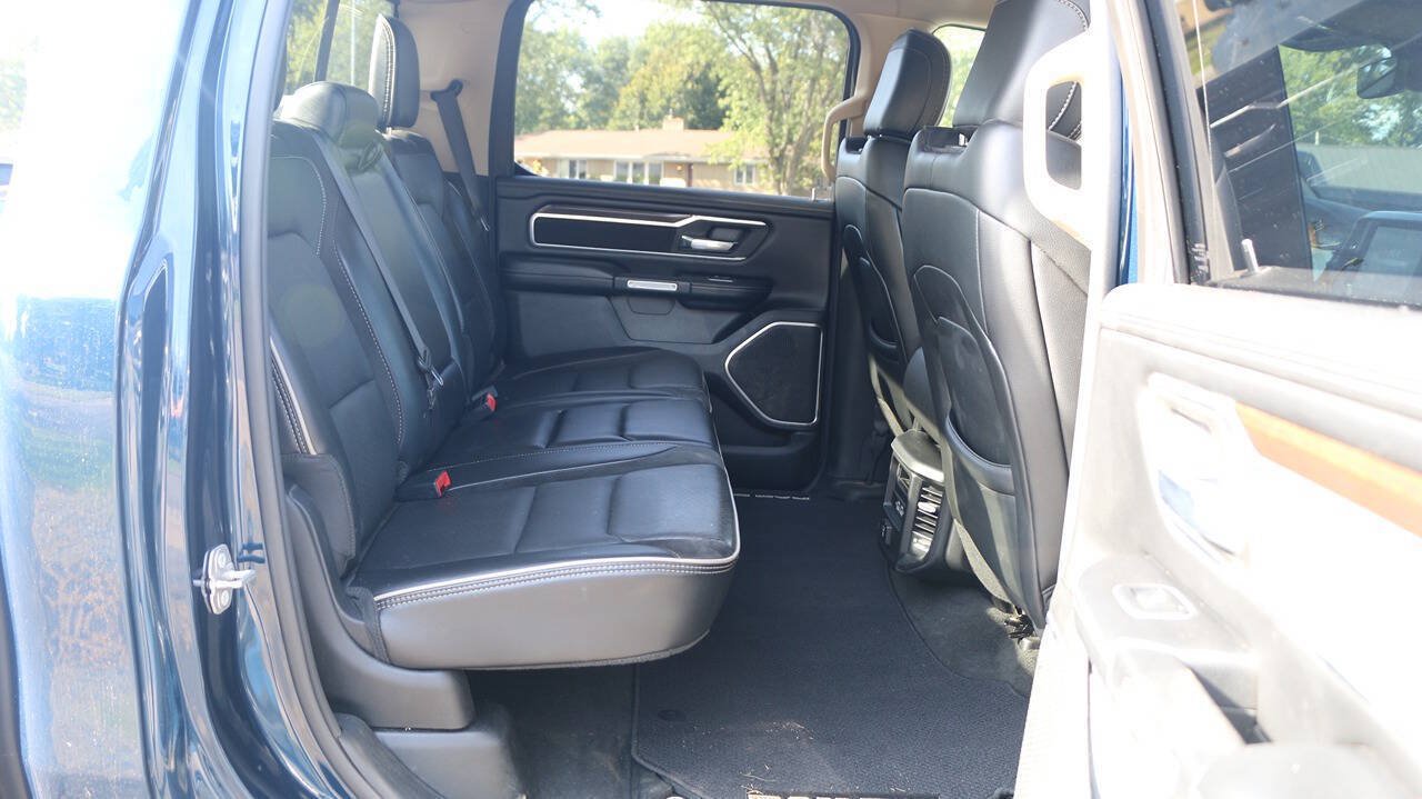 Used 2021 RAM 1500 Laramie w/ Off Road Group AWD/4WD image 11