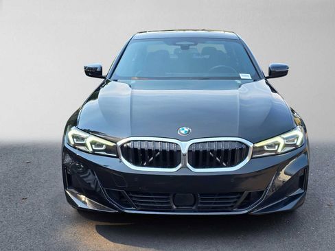 Used 2023 BMW 330i xDrive Sedan w/ Premium Package AWD/4WD image 8