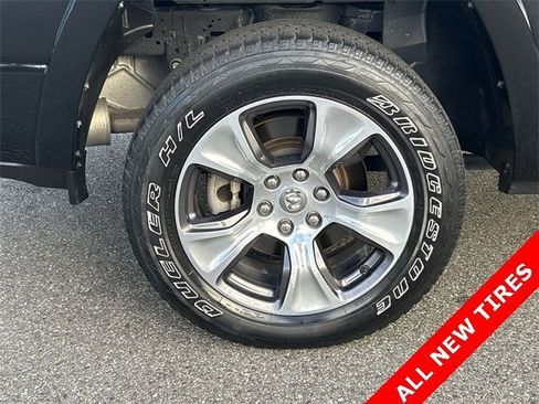 Certified 2022 RAM 1500 Laramie w/ Trailer Tow Group image 12