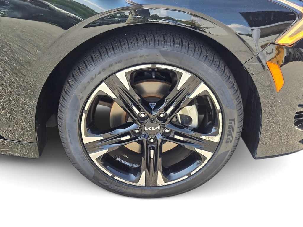 Certified 2024 Kia K5 GT-Line w/ GT-Line Premium Package FWD image 6