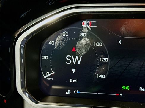 New 2026 GMC Sierra 1500 SLE w/ Preferred Package image 7