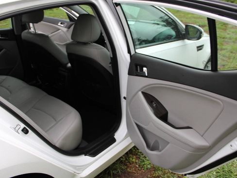 Used 2013 Kia Optima EX FWD image 33