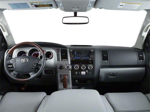 Used 2013 Toyota Sequoia Limited AWD/4WD image 10