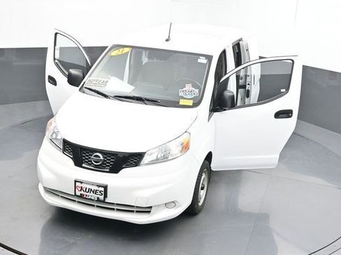 Used 2021 Nissan NV200 S image 54