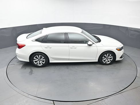 Used 2023 Honda Civic LX image 41