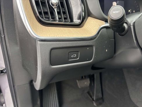 New 2026 Volvo XC60 B5 Plus w/ Protection Package Premier image 14