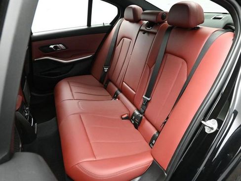 Used 2023 BMW 330i xDrive 330i xDrive w/ M Sport Package image 15