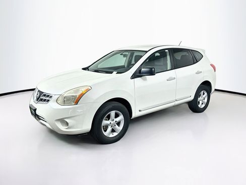 Used 2012 Nissan Rogue S w/ Special Edition Pkg FWD image 3