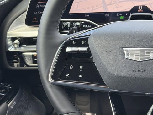 New 2025 Cadillac Lyriq Sport image 9