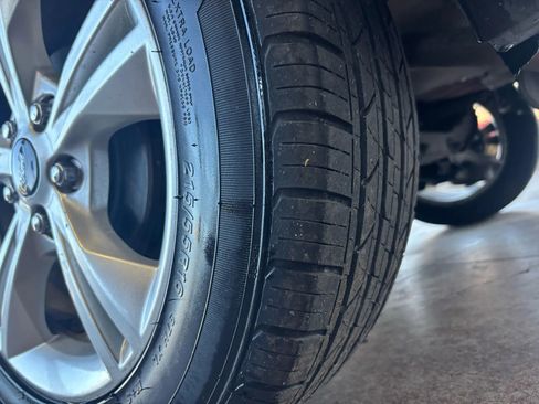 Used 2013 Ford Focus SE image 25