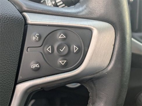 Used 2020 GMC Terrain SLE image 23