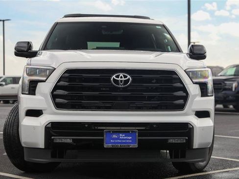 Used 2025 Toyota Sequoia Limited w/ Nightshade Package AWD/4WD image 4