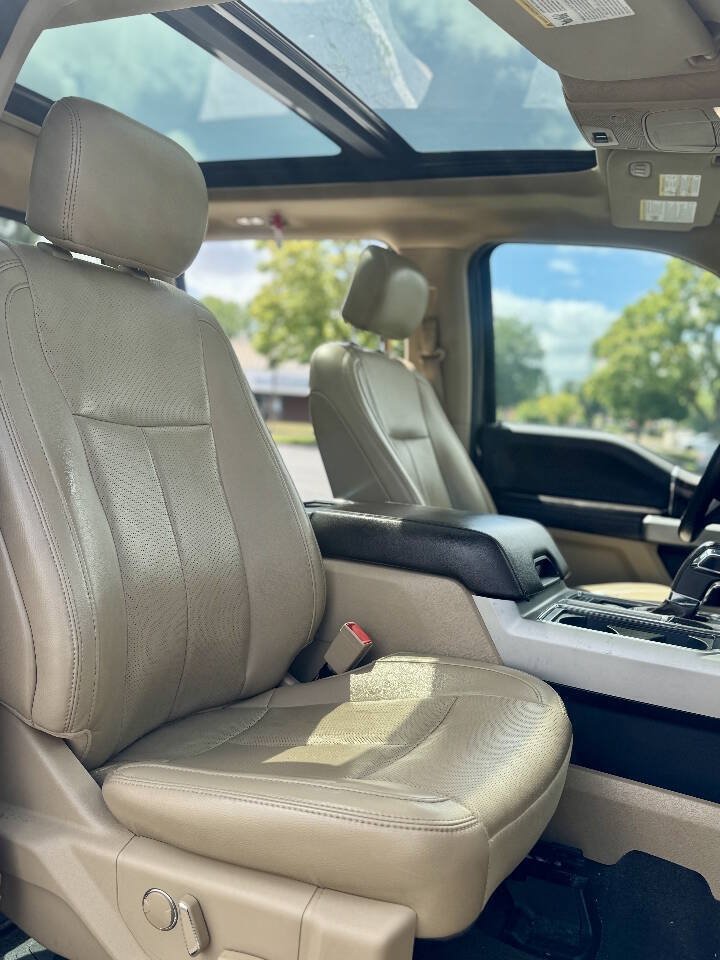 Used 2018 Ford F150 Lariat w/ Equipment Group 502A Luxury AWD/4WD image 5