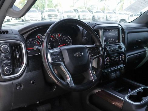 Used 2021 Chevrolet Silverado 1500 RST w/ Z71 Off-Road Package AWD/4WD image 20