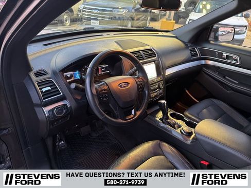 Used 2017 Ford Explorer XLT w/ Equipment Group 202A image 19
