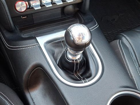 Used 2023 Ford Mustang GT Premium image 14