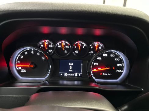 Used 2021 Chevrolet Silverado 1500 Custom Trail Boss image 25