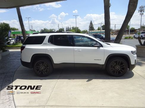 Certified 2023 GMC Acadia SLE w/ Driver Convenience Package FWD image 8