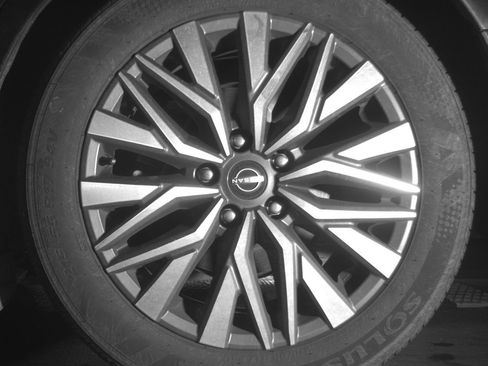 Used 2025 Nissan Altima 2.5 SV image 14