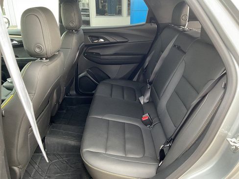 Used 2025 Chevrolet TrailBlazer ACTIV w/ Convenience Package AWD/4WD image 15