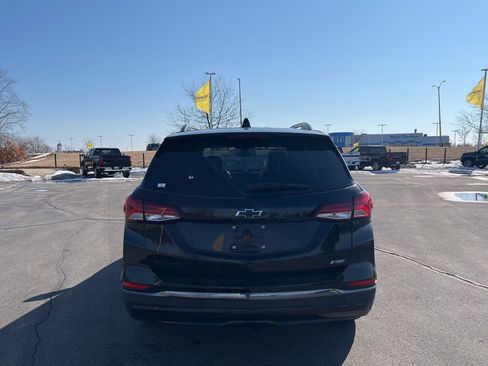 Used 2023 Chevrolet Equinox RS image 4