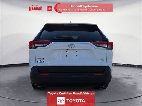 Certified 2024 Toyota RAV4 LE AWD/4WD image 4